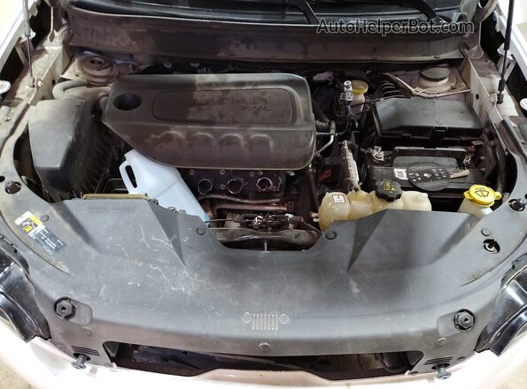 1C4PJLLB9LD517191 2020 JEEP CHEROKEE White 