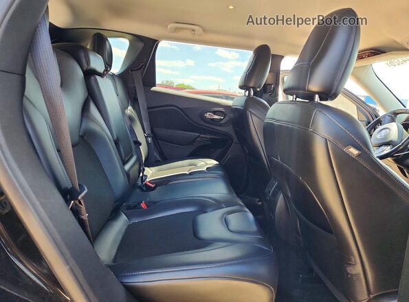 1C4PJLLB9MD112899 2021 JEEP CHEROKEE Black Rear interior view