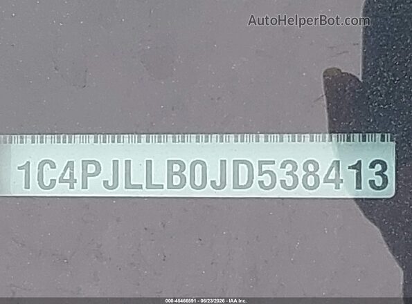 1C4PJLLBOJD538413 2018 JEEP CHEROKEE White Engine compartment view