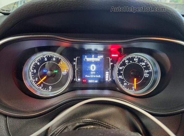 1C4PJLLX0KD270900 2019 JEEP CHEROKEE Белый Вид щитка приборов