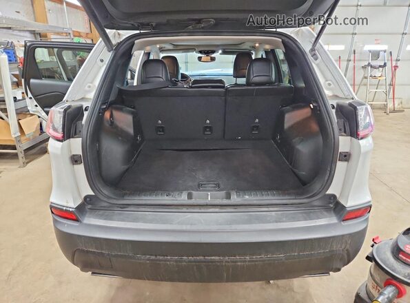 1C4PJLLX0KD270900 2019 JEEP CHEROKEE Белый Вид сзади