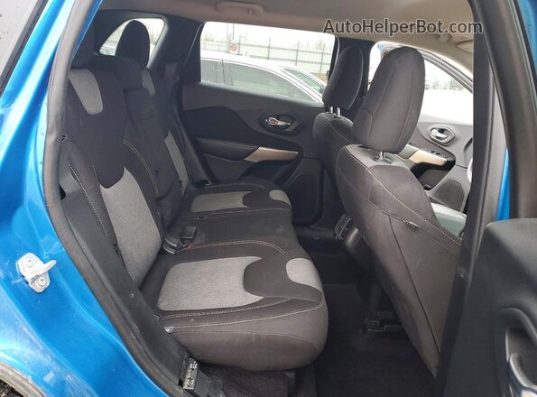 1C4PJMAB2JD543699 2018 JEEP CHEROKEE Blue 