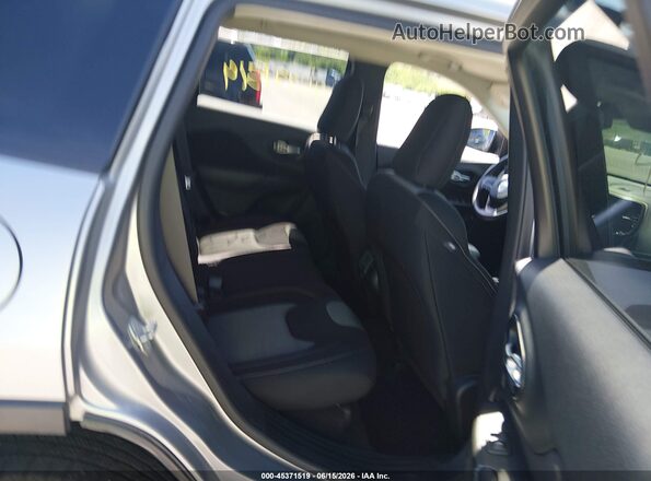 1C4PJMAB5GW193045 2016 JEEP CHEROKEE Silver VIN կոդի պիտակի տեսք