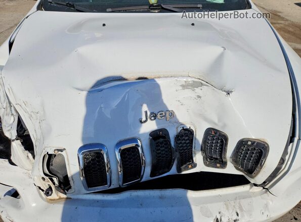 1C4PJMABXGW344171 2016 JEEP CHEROKEE White Engine compartment view