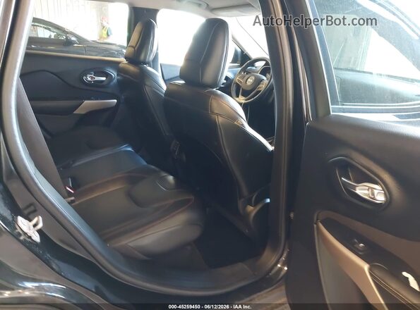 1C4PJMAS1HW628001 2017 JEEP CHEROKEE Black VIN კოდის სტიკერის ხედი