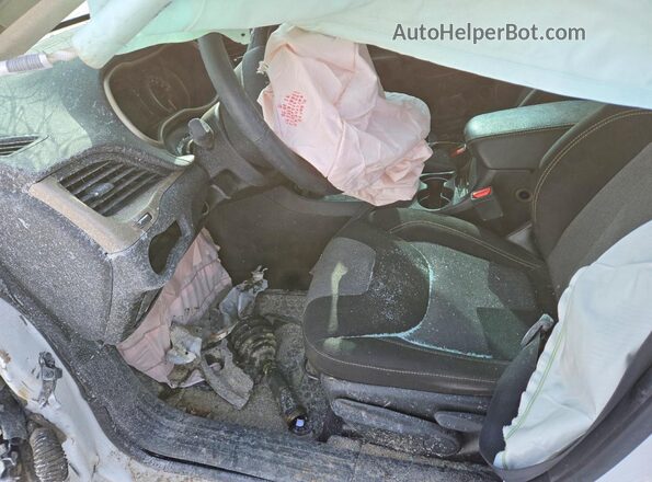 1C4PJMAS9GW358174 2016 JEEP CHEROKEE White Widok wnętrza z przodu