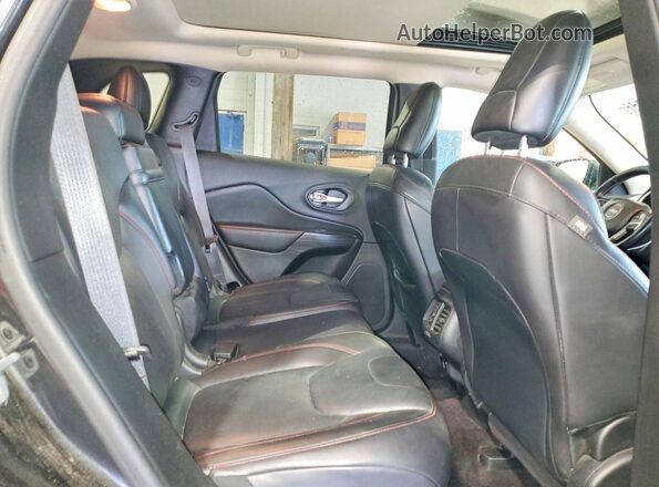 1C4PJMBB0GW271844 2016 JEEP CHEROKEE Black 