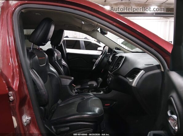 1C4PJMBB1HW517317 2017 JEEP CHEROKEE Red Vista interior delantera