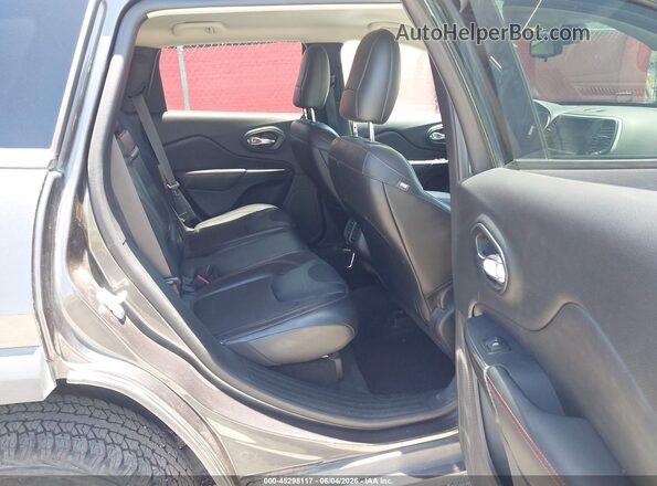 1C4PJMBB9GW343530 2016 JEEP CHEROKEE Gray 