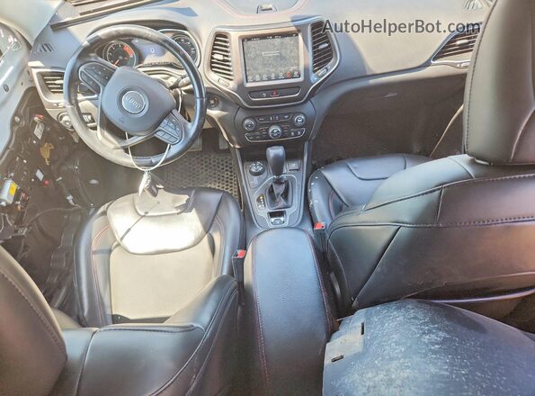 1C4PJMBN8LD540270 2020 JEEP CHEROKEE White Widok deski rozdzielczej