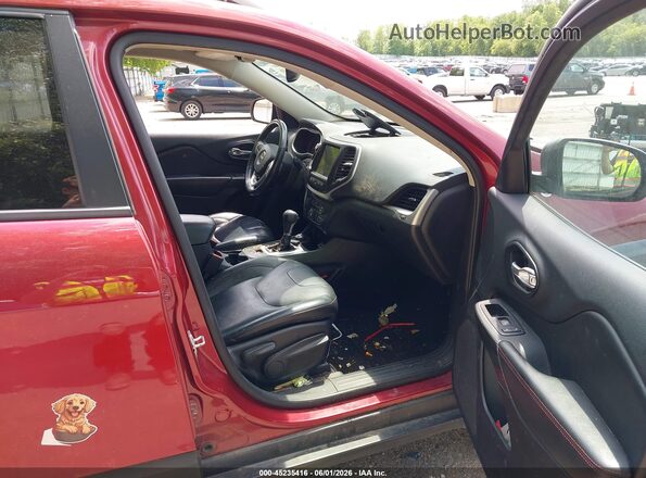 1C4PJMBS0GW185692 2016 JEEP CHEROKEE Красный Вид салона спереди