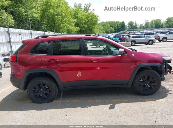1C4PJMBS0GW185692 2016 JEEP CHEROKEE Красный Вид задней части салона