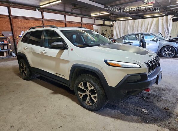 1C4PJMBS1GW320520 2016 JEEP CHEROKEE Белый Передняя правая четверть
