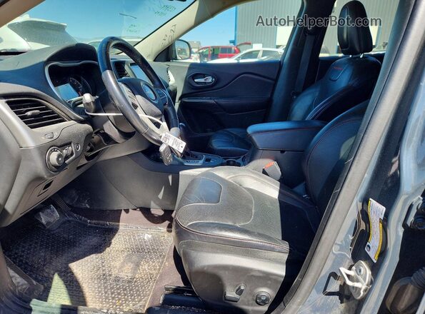 1C4PJMBS3GW228261 2016 JEEP CHEROKEE Синий Вид салона спереди