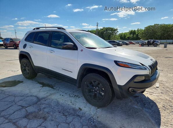 1C4PJMBS3HD221047 2017 JEEP CHEROKEE White Առջևի աջ