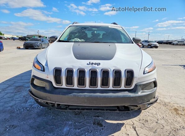 1C4PJMBS3HD221047 2017 JEEP CHEROKEE White Դիմացի տեսք