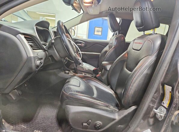1C4PJMBS5GW276067 2016 JEEP CHEROKEE Gray Vista interior delantera