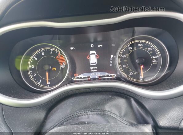 1C4PJMBS5HW530751 2017 JEEP CHEROKEE Black Widok tylnych siedzeń