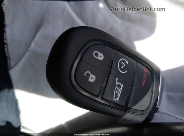 1C4PJMBS8GW226781 2016 JEEP CHEROKEE White Առջևի վահանակի տեսք