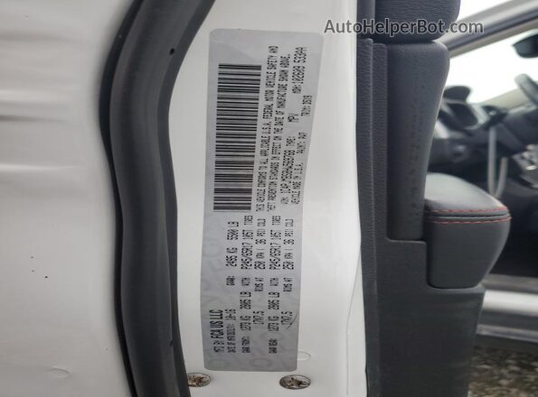 1C4PJMBS8HW569768 2017 JEEP CHEROKEE Белый 