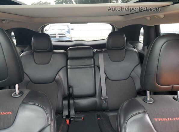 1C4PJMBS8HW569768 2017 JEEP CHEROKEE Белый 