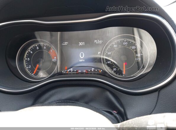 1C4PJMBX0KD185854 2019 JEEP CHEROKEE Burgundy Вид задніх сидінь