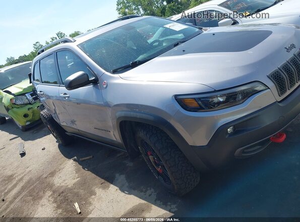 1C4PJMBX0KD306060 2019 JEEP CHEROKEE Gray Вид задньої частини салону