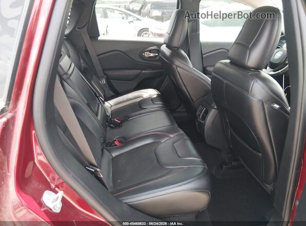 1C4PJMBX1KD283775 2019 JEEP CHEROKEE Red Widok naklejki z numerem VIN