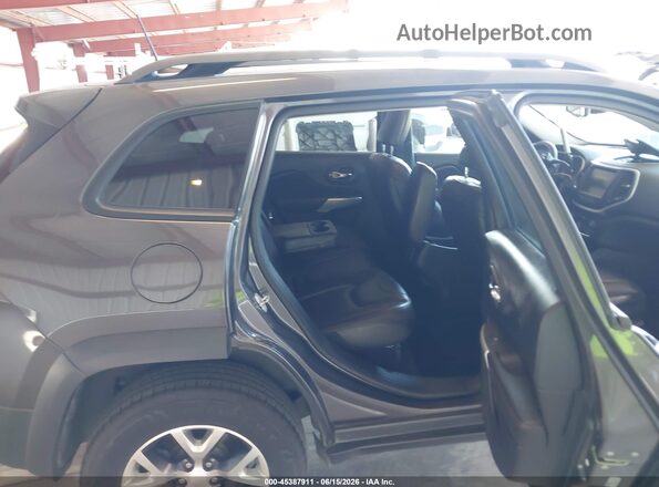 1C4PJMBX3JD525755 2018 JEEP CHEROKEE Gray 