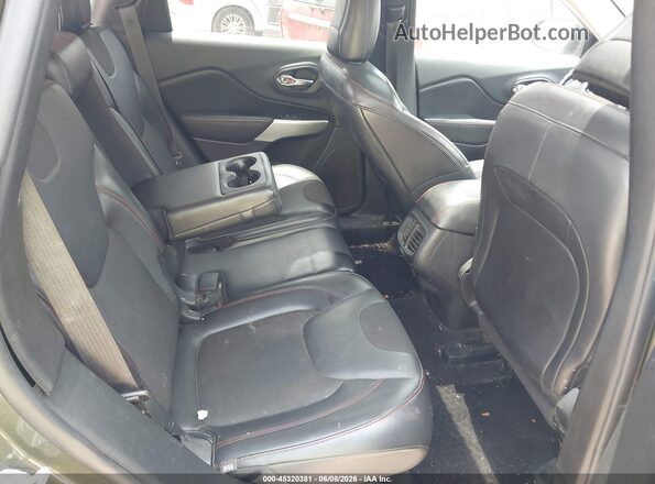1C4PJMBX3JD600521 2018 JEEP CHEROKEE Green Widok naklejki z numerem VIN