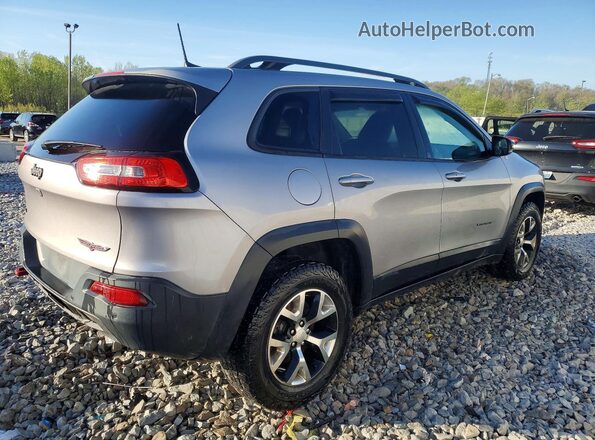 1C4PJMBX3JD619991 2018 JEEP CHEROKEE Silver Հետևի աջ