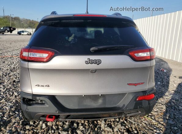 1C4PJMBX3JD619991 2018 JEEP CHEROKEE Silver 