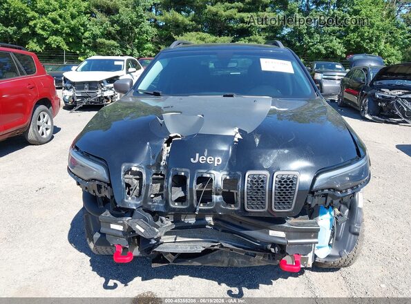 1C4PJMBX3KD257470 2019 JEEP CHEROKEE Black Rear interior view