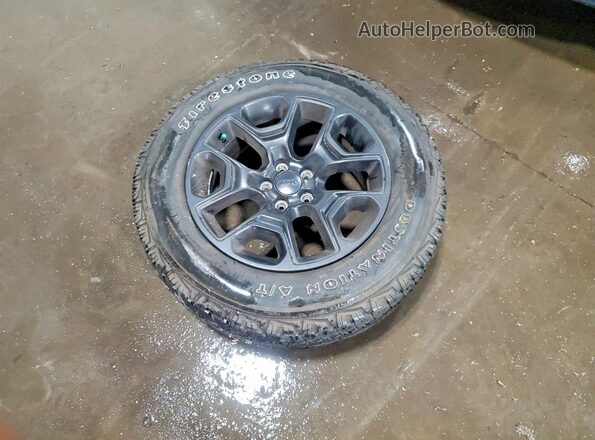 1C4PJMBX4KD310600 2019 JEEP CHEROKEE Blue ძრავის განყოფილების ხედი