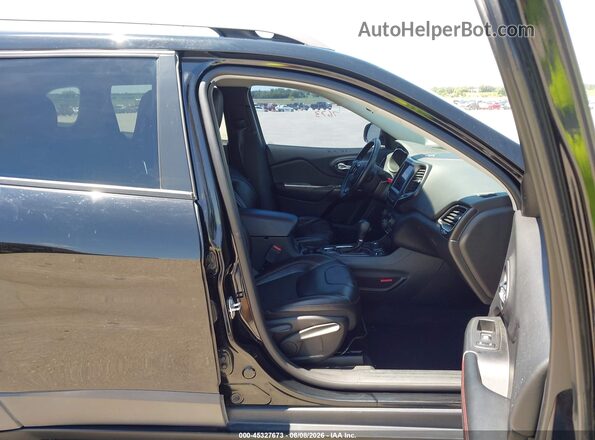 1C4PJMBX5KD353312 2019 JEEP CHEROKEE Black Widok wnętrza z przodu