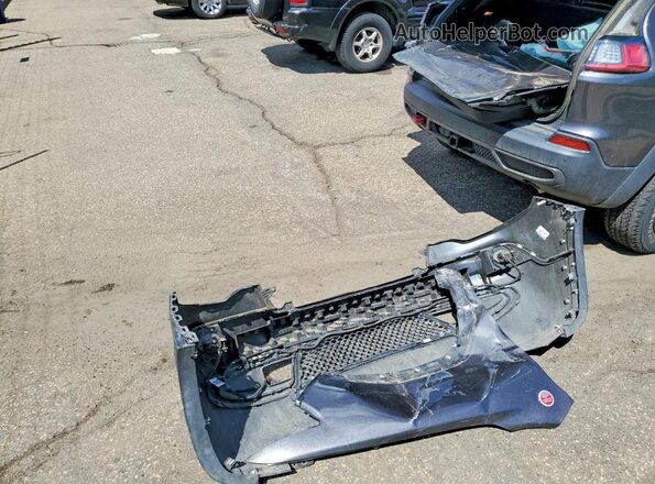 1C4PJMBX6KD426655 2019 JEEP CHEROKEE Gray ძრავის განყოფილების ხედი