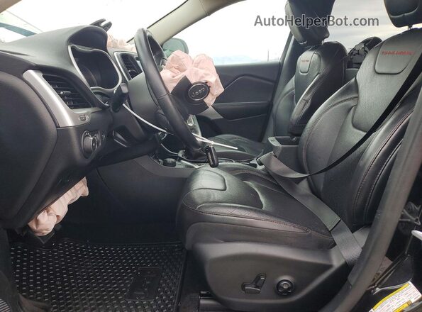 1C4PJMBX7JD622375 2018 JEEP CHEROKEE Черный 
