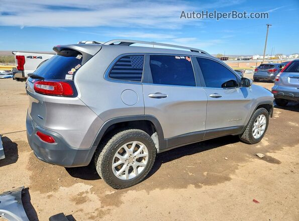 1C4PJMCB0GW226014 2016 JEEP CHEROKEE Silver Rear right