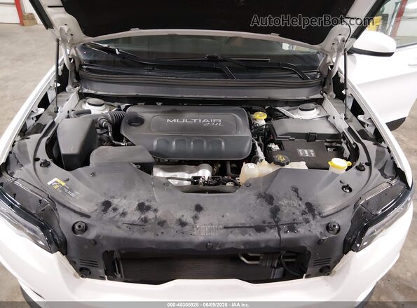 1C4PJMCB0KD213980 2019 JEEP CHEROKEE Белый Вид сзади
