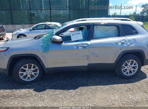 1C4PJMCB1GW270426 2016 JEEP CHEROKEE Silver Widok wnętrza 360 stopni