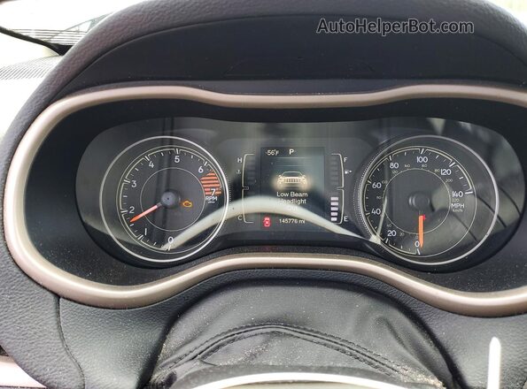 1C4PJMCB1GW309967 2016 JEEP CHEROKEE Brown ხელსაწყოთა პანელის ხედი
