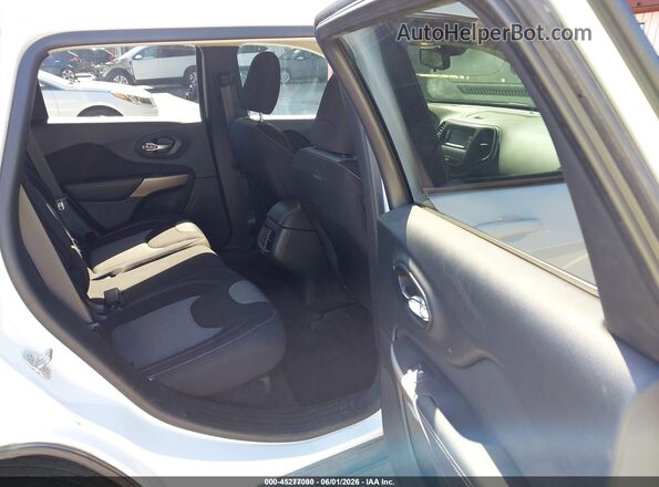 1C4PJMCB3JD528609 2018 JEEP CHEROKEE White 