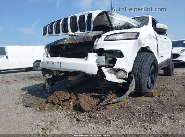 1C4PJMCB4GW112131 2016 JEEP CHEROKEE White Դիմացի տեսք