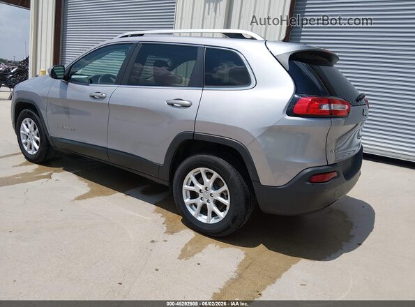 1C4PJMCB4JD528604 2018 JEEP CHEROKEE Silver 