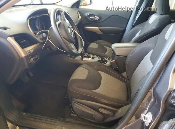 1C4PJMCB4JD599642 2018 JEEP CHEROKEE Gray Front interior view