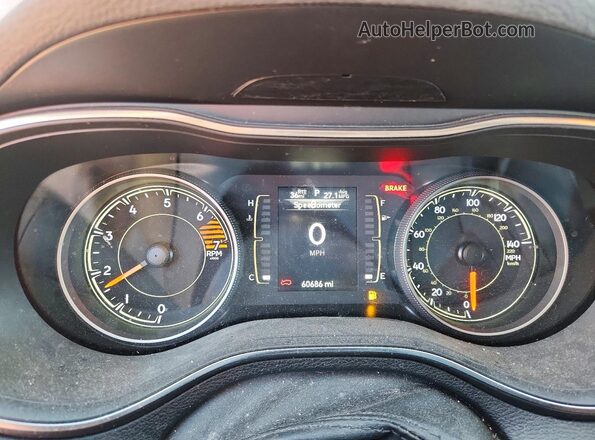 1C4PJMCB4MD153852 2021 JEEP CHEROKEE Orange ხელსაწყოთა პანელის ხედი