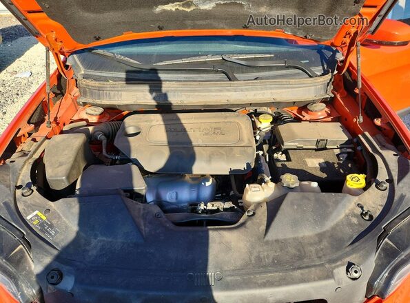 1C4PJMCB4MD153852 2021 JEEP CHEROKEE Orange ძრავის განყოფილების ხედი
