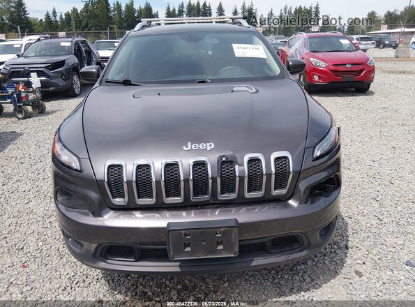 1C4PJMCB5HW657885 2017 JEEP CHEROKEE Black Սարքավորումների վահանակի տեսք