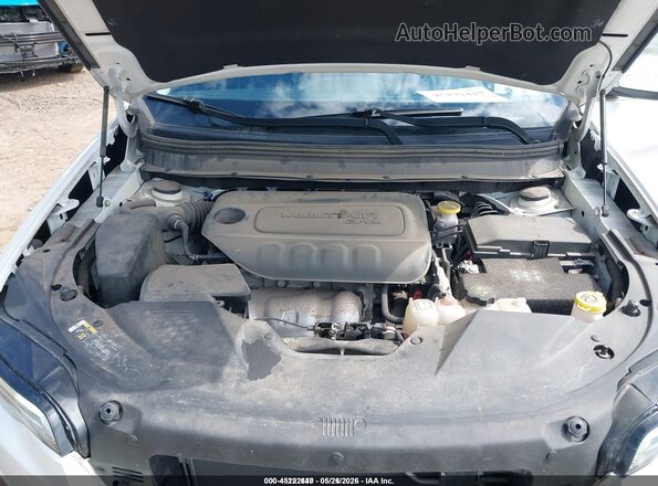 1C4PJMCB5KD449458 2019 JEEP CHEROKEE White Вид ззаду