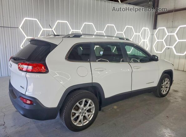 1C4PJMCB6HW529686 2017 JEEP CHEROKEE White Trasero derecho